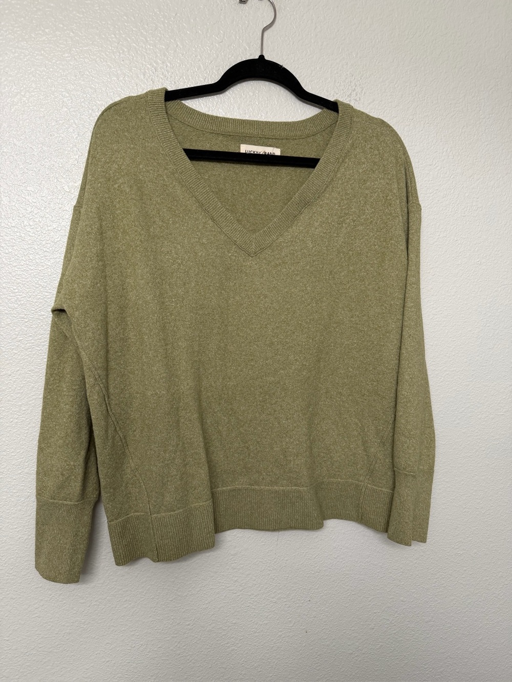 Lucky Brand Olive Green V-Neck Sweater SZ L